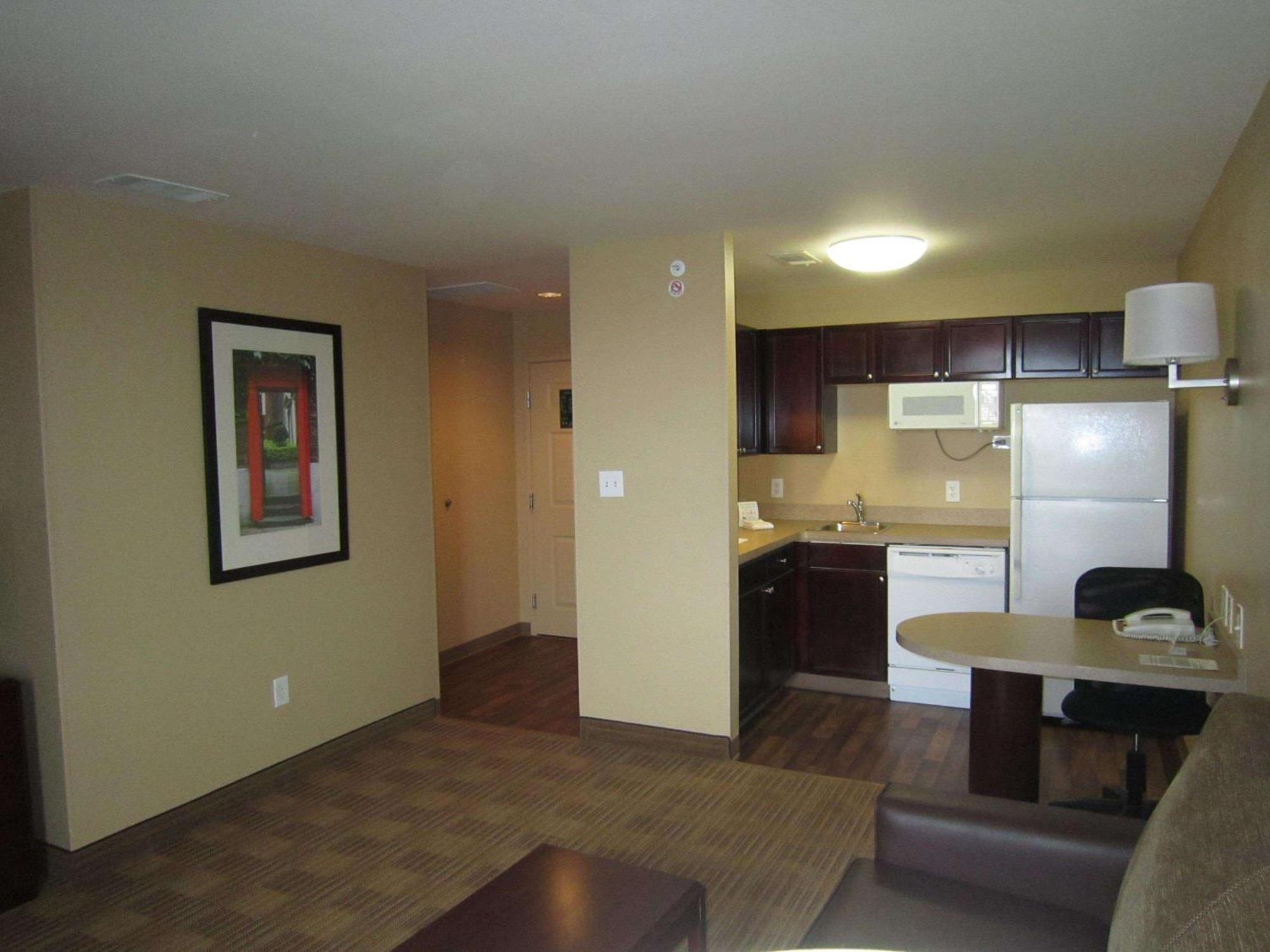 Extended Stay America Select Suites - Austin - Northwest - Research Park Екстер'єр фото