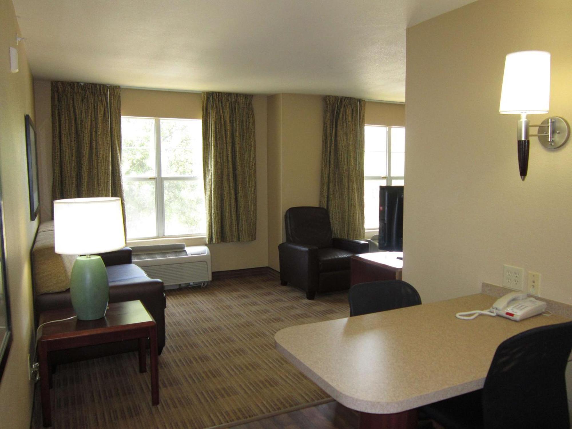 Extended Stay America Select Suites - Austin - Northwest - Research Park Екстер'єр фото