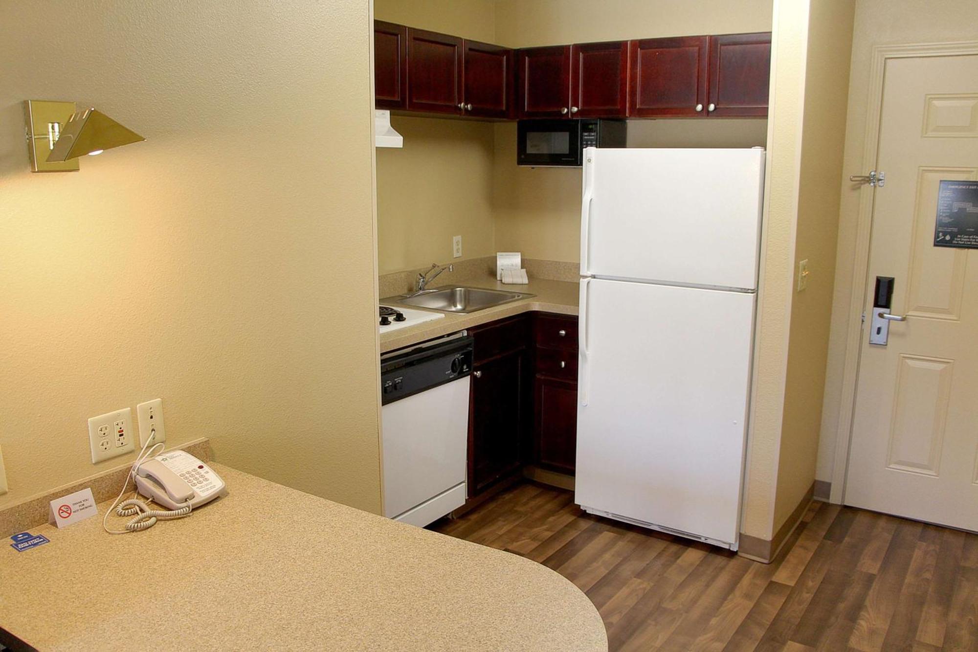 Extended Stay America Select Suites - Austin - Northwest - Research Park Екстер'єр фото