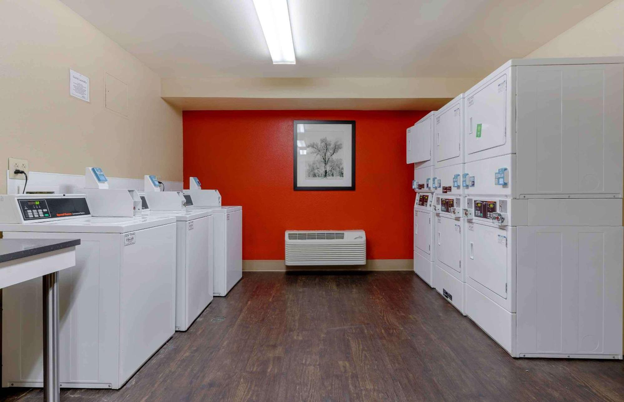 Extended Stay America Select Suites - Austin - Northwest - Research Park Екстер'єр фото