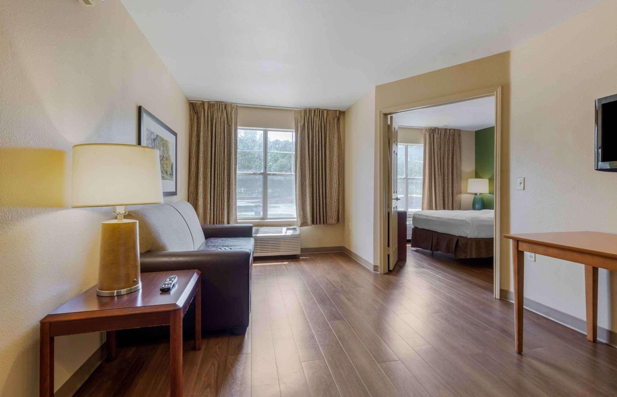 Extended Stay America Select Suites - Austin - Northwest - Research Park Екстер'єр фото