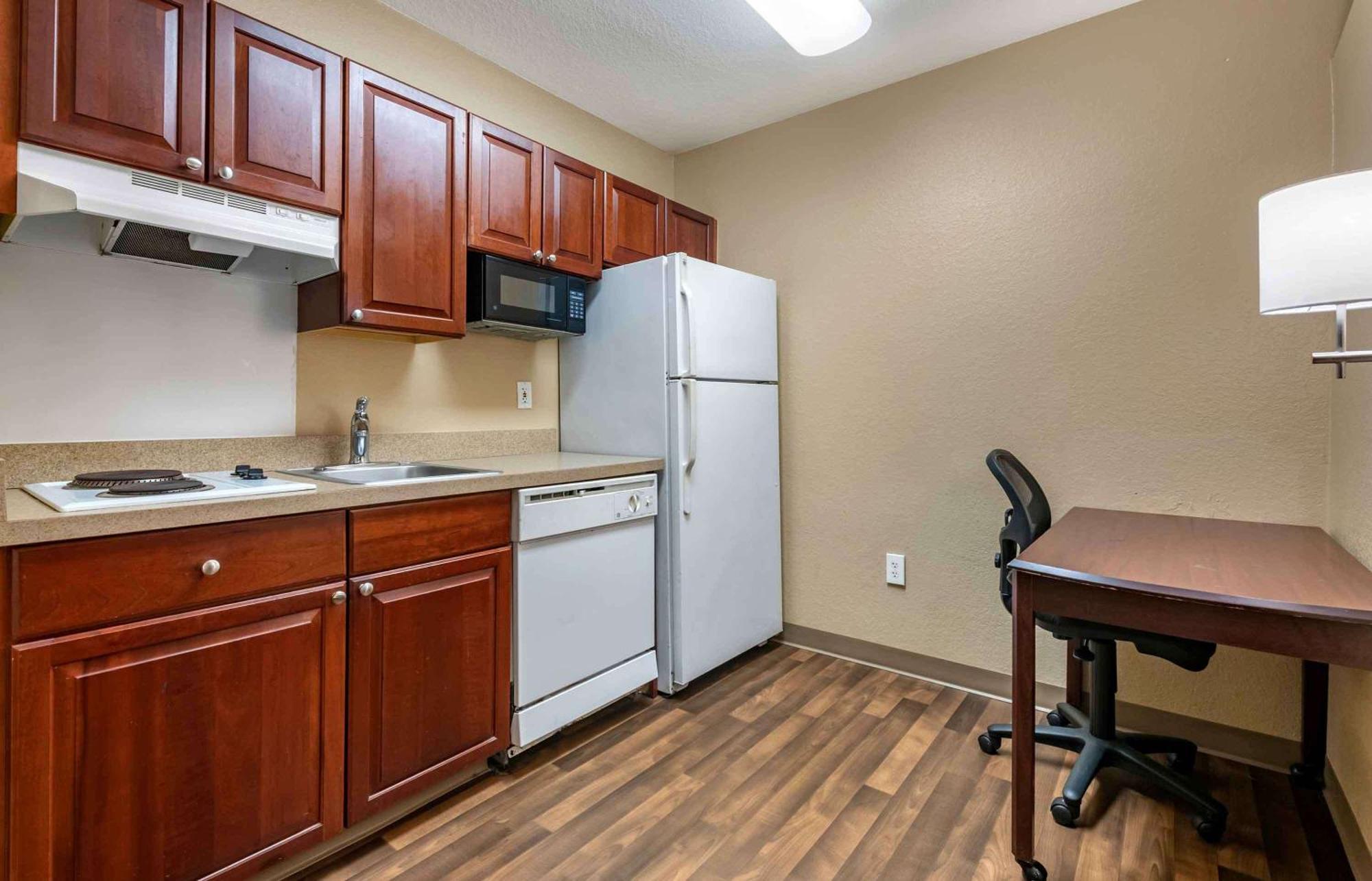 Extended Stay America Select Suites - Austin - Northwest - Research Park Екстер'єр фото